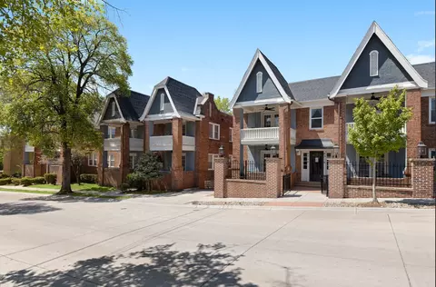 4310 Mercier St, Kansas City, MO 64111
