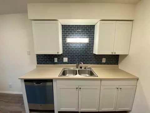 12120 Menaul Blvd NE, Albuquerque, NM 87112