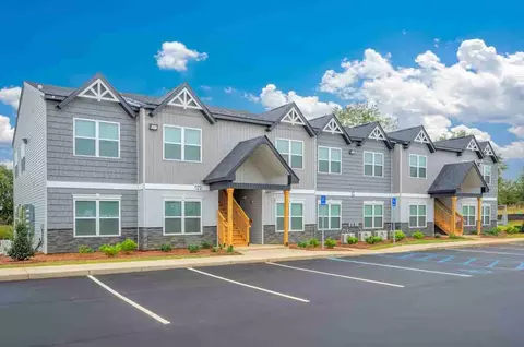3305 Flynn Rd, Dothan, AL 36303
