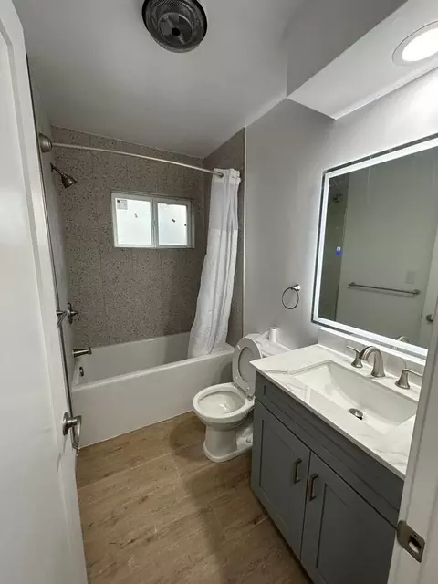 333 S Reeves Dr, Beverly Hills, CA 90212