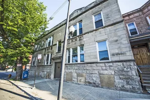 3560 W Cermak Rd, Chicago, IL 60623