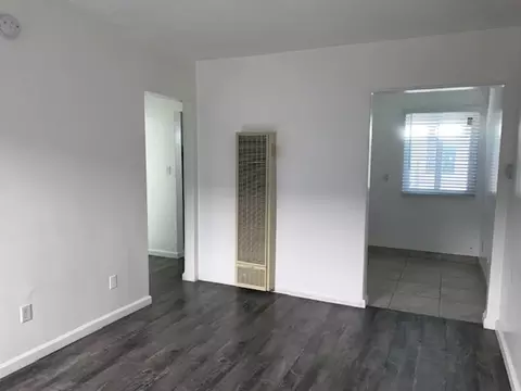 10216 Felton Ave, Inglewood, CA 90304