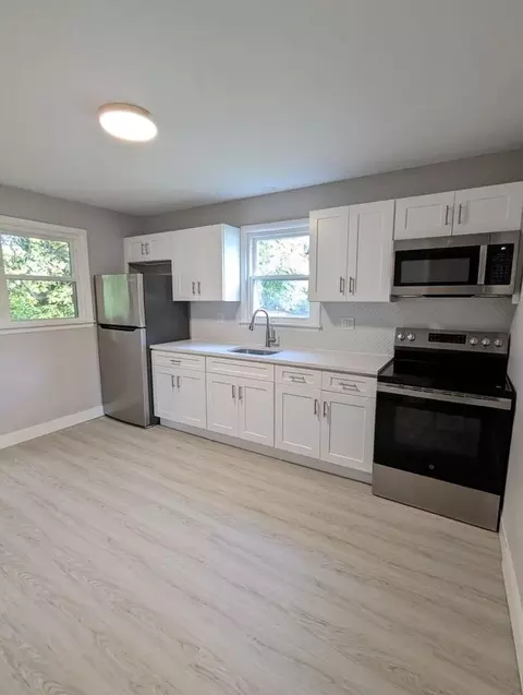 248 Birchfield Dr, Waterbury, CT 06705