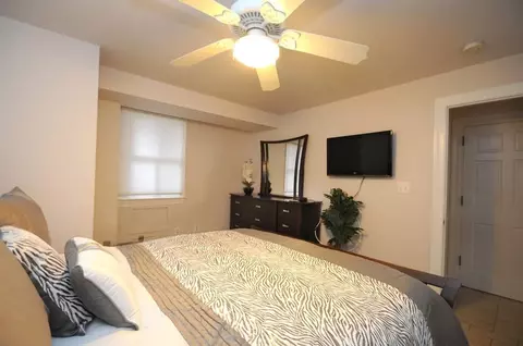 1425 P St NW, Washington, DC 20005 photo 5