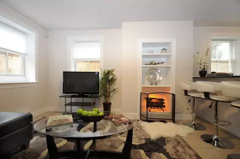 1425 P St NW, Washington, DC 20005 photo 4