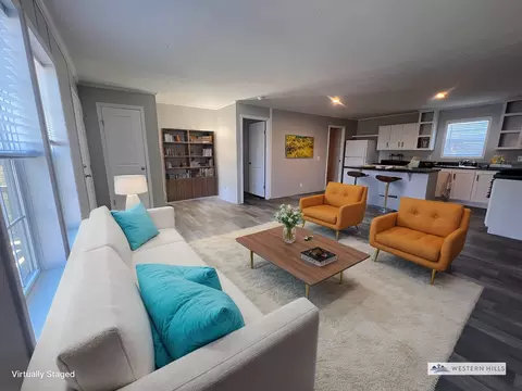 3701 2nd St, Coralville, IA 52241