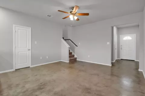 7239 Converse Ridge Ln #BLDG 8, San Antonio, TX 78239
