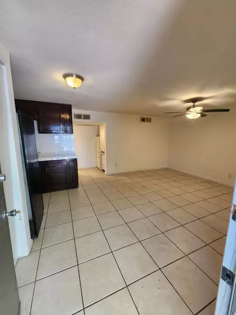 6702 N 17th Ave, Phoenix, AZ 85015