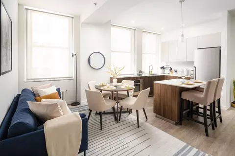 141 E 33rd St, New York, NY 10016
