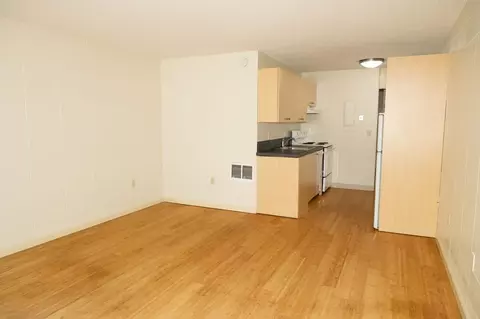 1905 NW 29th Ave, Portland, OR 97210