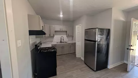 569 N Country Club Dr, Cullowhee, NC 28723