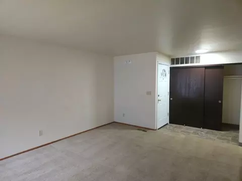 2540 Lee St SE, Salem, OR 97301 photo 4