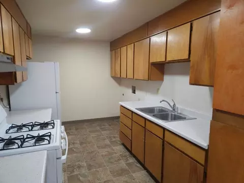 2540 Lee St SE, Salem, OR 97301 photo 2