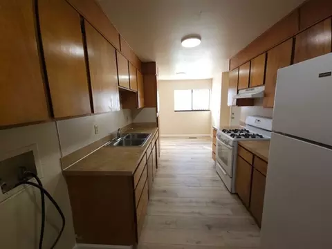 2540 Lee St SE, Salem, OR 97301 photo 2
