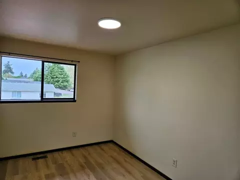 2540 Lee St SE, Salem, OR 97301 photo 8