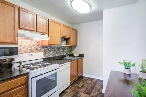 215 Woodhill Dr #STE D, Glen Burnie, MD 21061 photo 4