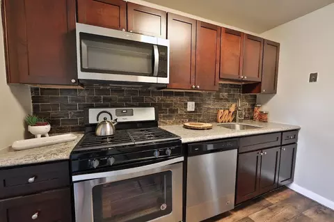 215 Woodhill Dr #STE D, Glen Burnie, MD 21061 photo 3