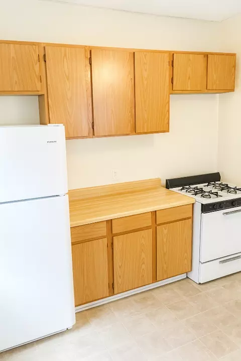 748 Smith Ave S, Saint Paul, MN 55107
