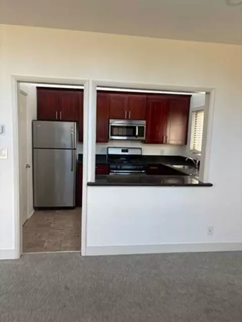 1115 Woodside Rd, Redwood City, CA 94061