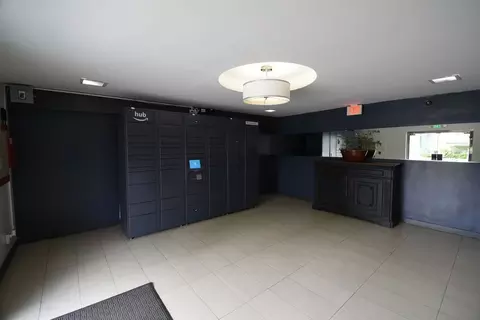 11505 Riverside Dr, Los Angeles, CA 91602