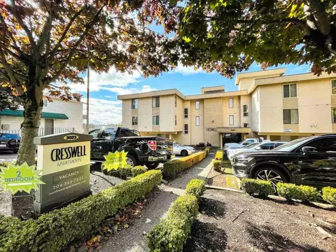 3023 14th Ave W, Seattle, WA 98119