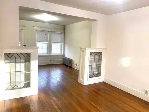 290 Sumner Ave, Springfield, MA 01108