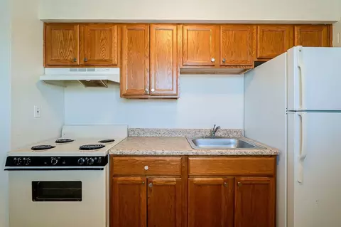 5632 S Montezuma St, Phoenix, AZ 85041 photo 3