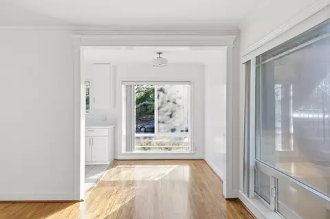 1939 17th St, Santa Monica, CA 90404