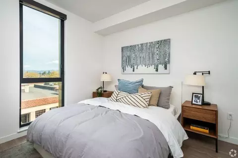 3006 San Pablo Ave, Berkeley, CA 94702