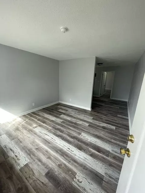 1111 Salem Valley Rd, Winston Salem, NC 27103