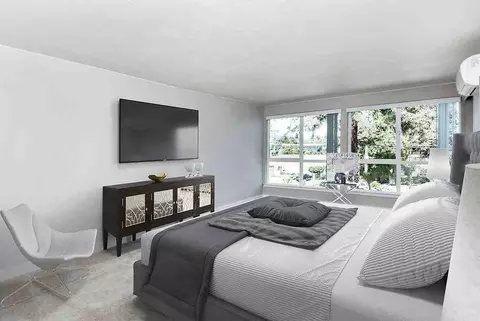 333 Escuela Ave, Mountain View, CA 94040 photo 11