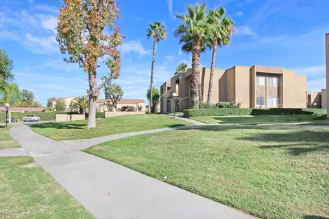 1066 N Orange St, Riverside, CA 92501