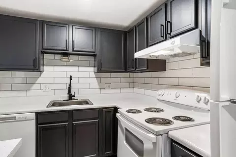 9700 W 51st Pl, Arvada, CO 80002