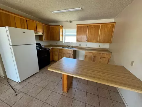 1 Bull Run, Comanche, TX 76442