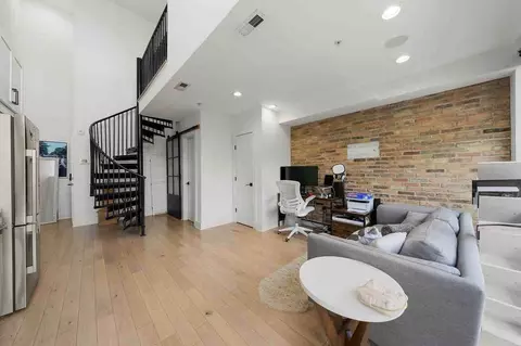 1425 P St NW, Washington, DC 20005 photo 4