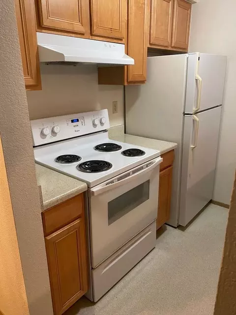 910 N 104th St, Seattle, WA 98133 photo 6