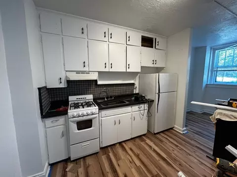 809 E Kingsley St, Ann Arbor, MI 48104