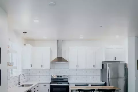 250 S Heath Rd, Bakersfield, CA 93314