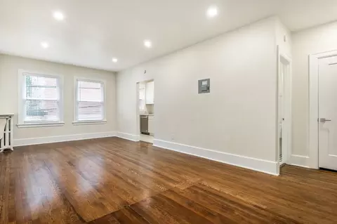 109 John St, Seattle, WA 98109