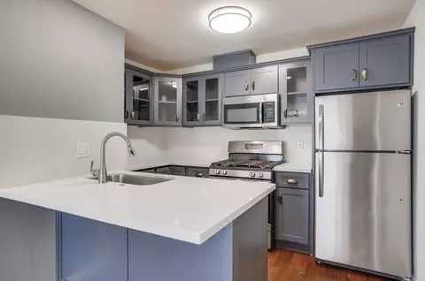 4040 S Hoover St, Los Angeles, CA 90037