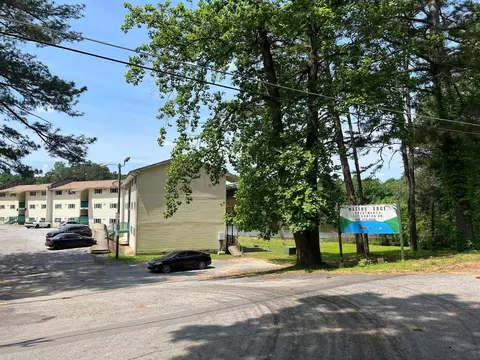 417 Barton Dr, Forest Park, GA 30297