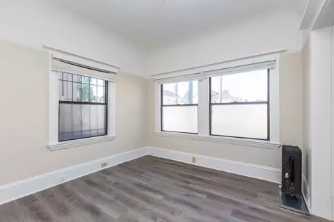 1600 3rd Ave, Oakland, CA 94606