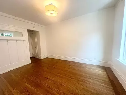 711 Leavenworth St, San Francisco, CA 94109