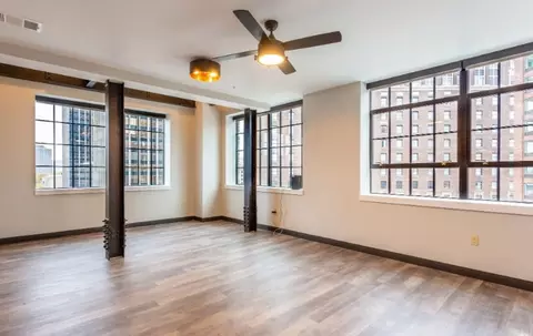 445 S Salina St, Syracuse, NY 13202