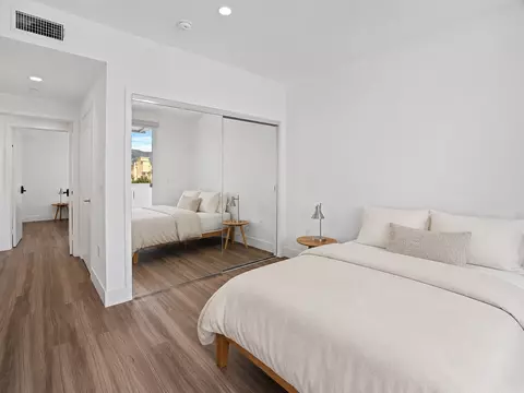 5639 Lexington Ave, Los Angeles, CA 90038