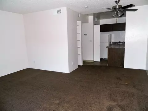 201 N Wilmot Rd, Tucson, AZ 85711