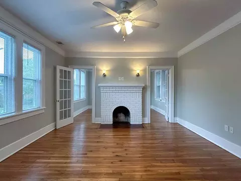 505 E 51st St, Savannah, GA 31405
