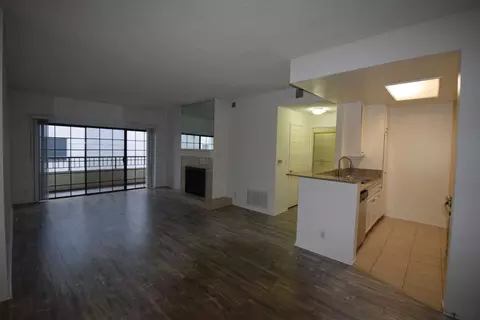 11594 Moorpark St, Studio City, CA 91602