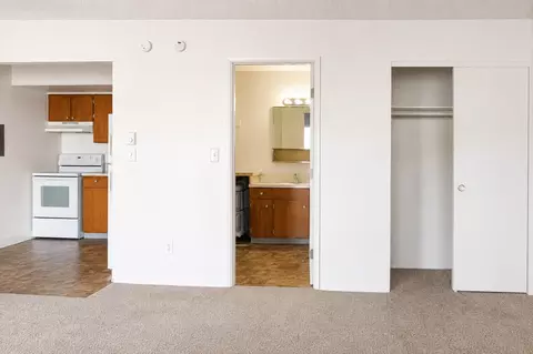 2507 E Mill Plain Blvd, Vancouver, WA 98661