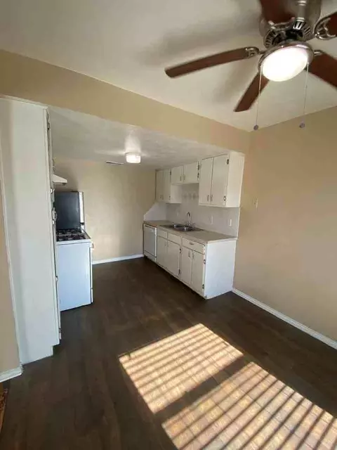 2434 Louise St, Denton, TX 76201